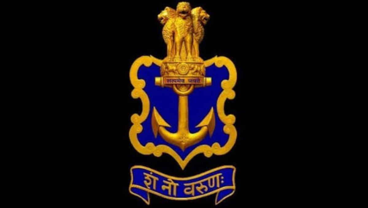 The President's Standard and Colour and the Indian Navy Crest have a New Look